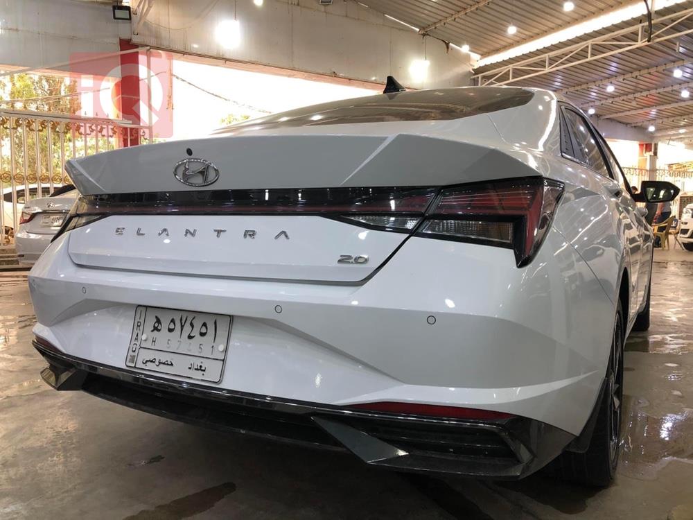 هیوندای ئەلەنترا